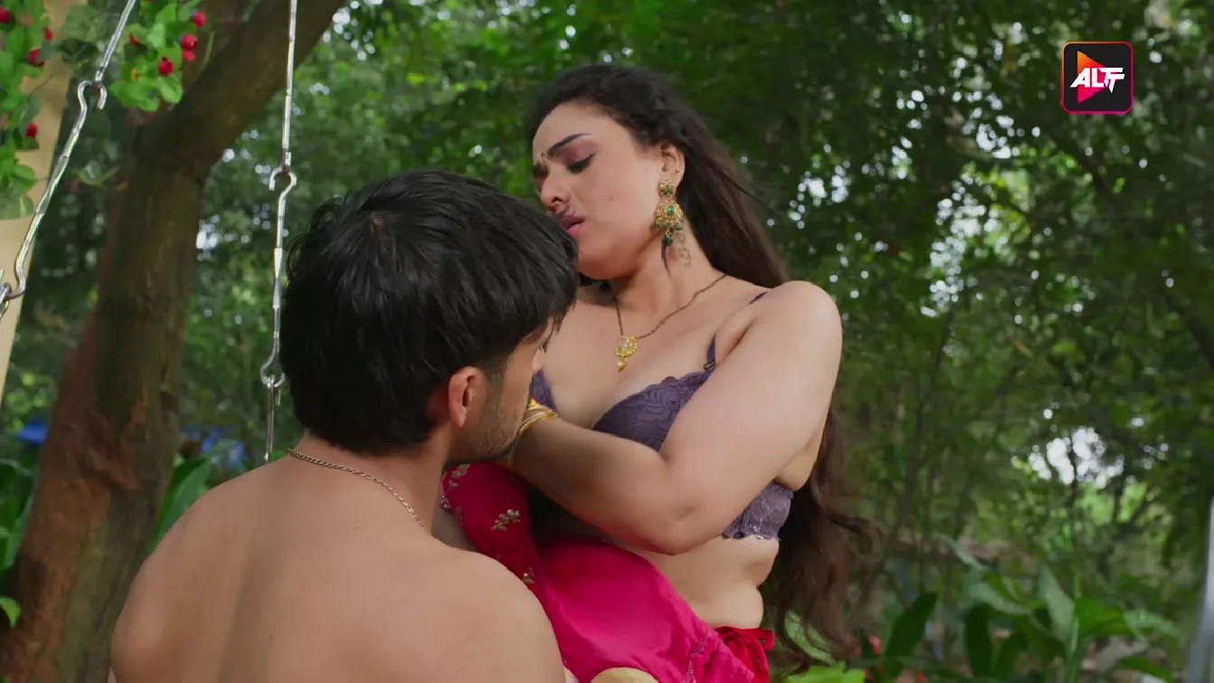 Utha Patak S04 E13 Altbalaji